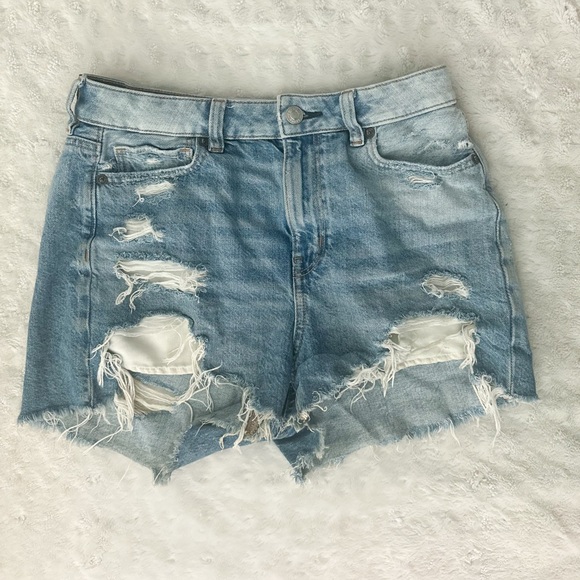 AE High Rise Denim Mom Shorts Distressed - Picture 2 of 14